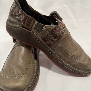 Chaco Taupe Leather Slip-Ons with Patterned Strap